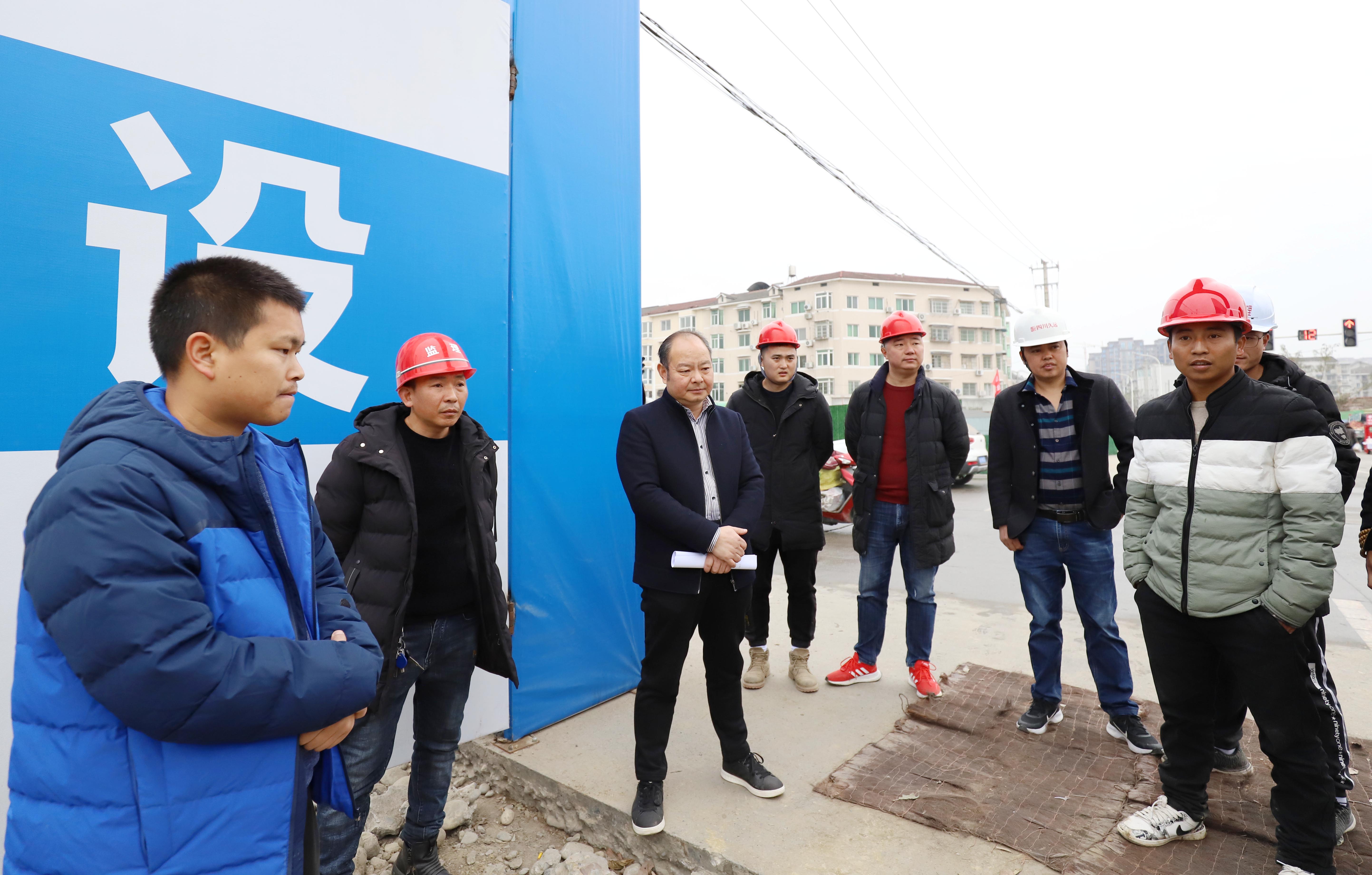 11.27袁志钦.jpg 11.27袁志钦.jpg