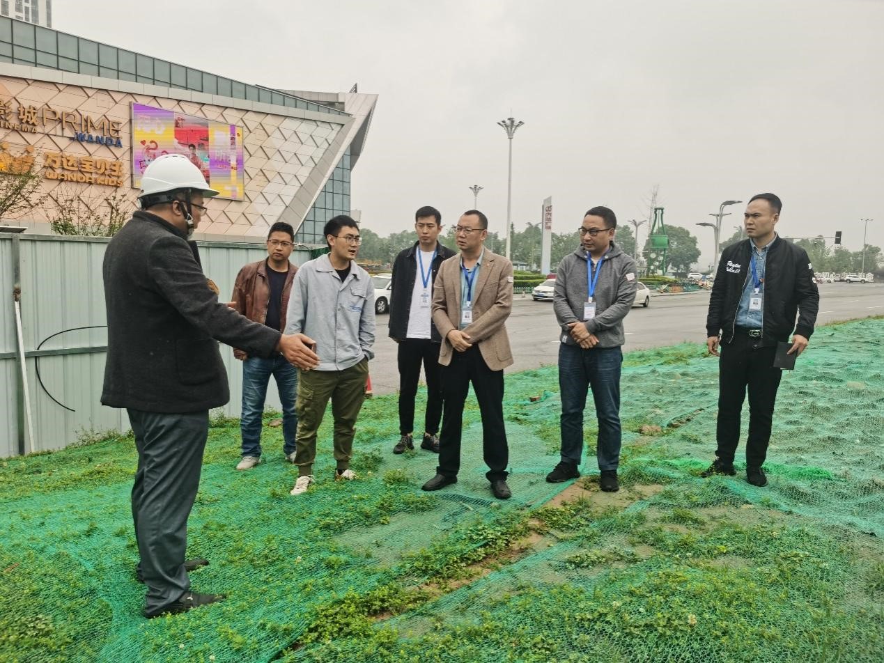 5.19深入项目现场 督导项目进度3.jpg 5.19深入项目现场 督导项目进度3.jpg