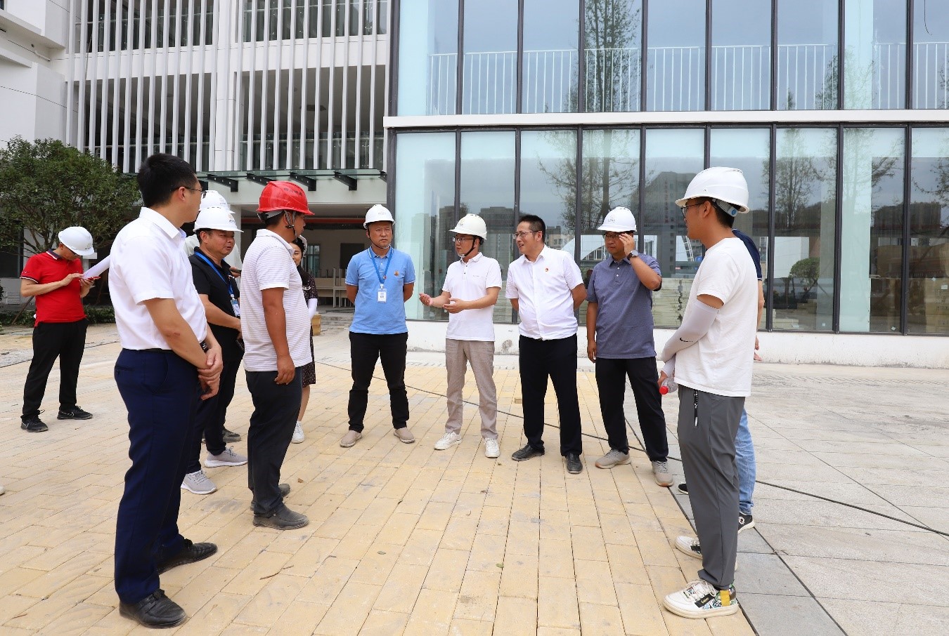 6.22童彪带队开展建设项目现场办公及慰问活动1.jpg 6.22童彪带队开展建设项目现场办公及慰问活动1.jpg