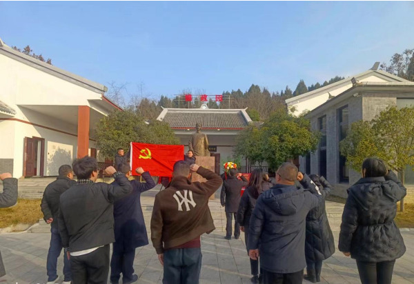 1.8丰富主体当日活动 激发基层组织活力6.jpg